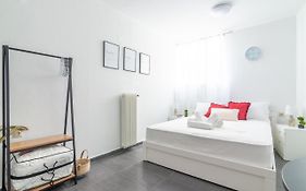 Red Apartment Heraklion